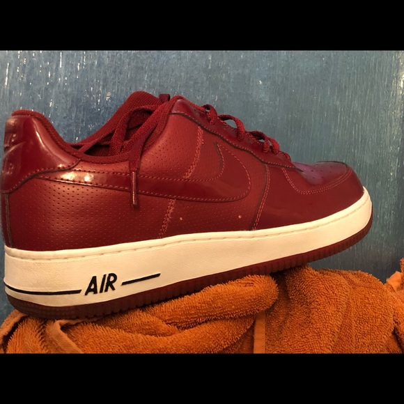 **RARE** NIKE AIR FORCE 1 07' TEAM RED MENS SIZE 12 NEW IN BOX!!! - Picture 9 of 16